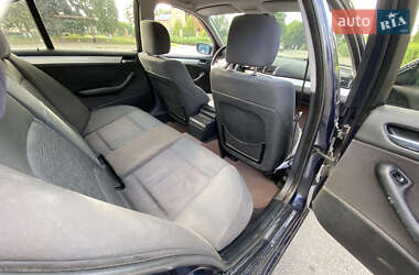 Седан BMW 3 Series 2002 в 