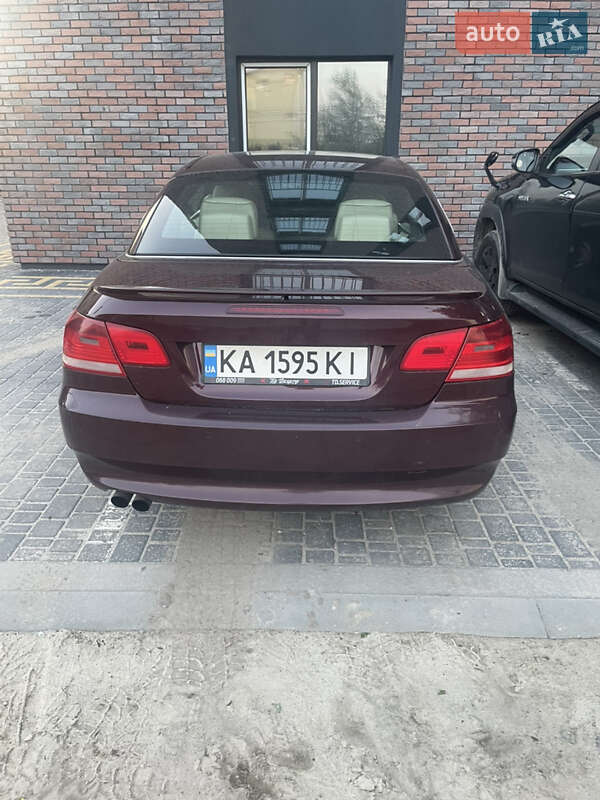 Кабриолет BMW 3 Series 2007 в Киеве