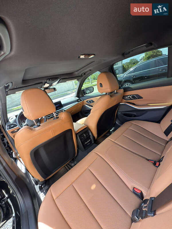 Седан BMW 3 Series 2024 в Ивано-Франковске фото 22 Седан BMW 3 Series 2024 в Ивано-Франковске