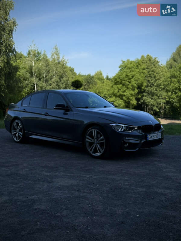 Седан BMW 3 Series 2015 в Хмельницком