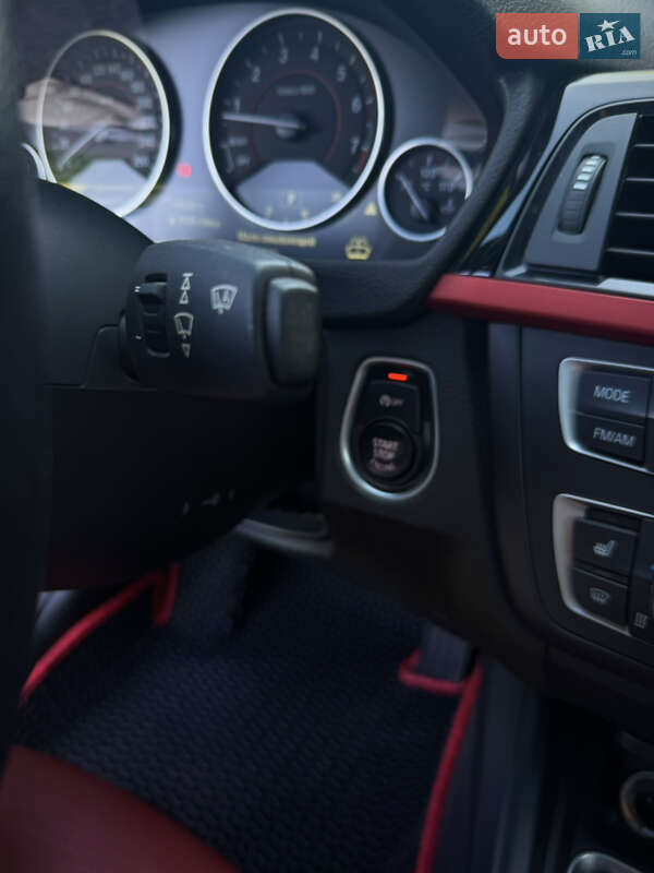 Седан BMW 3 Series 2015 в Хмельницком
