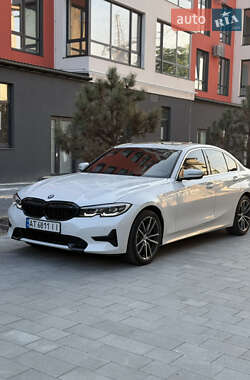 Седан BMW 3 Series 2020 в Івано-Франківську