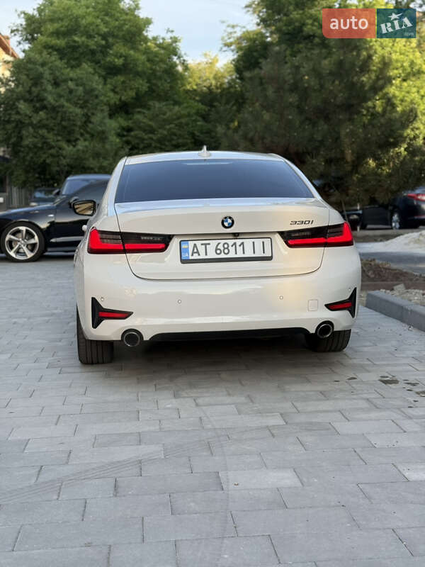 Седан BMW 3 Series 2020 в Ивано-Франковске