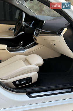 Седан BMW 3 Series 2020 в 
