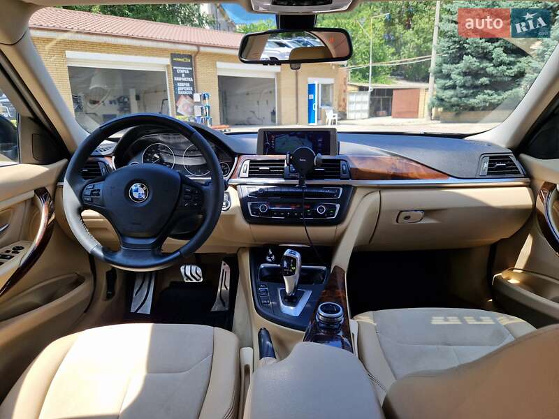 Седан BMW 3 Series 2013 в Днепре фото 23 Седан BMW 3 Series 2013 в Днепре