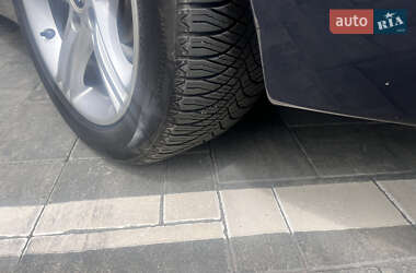 Седан BMW 3 Series 2013 в 