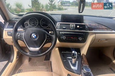 Седан BMW 3 Series 2013 в 