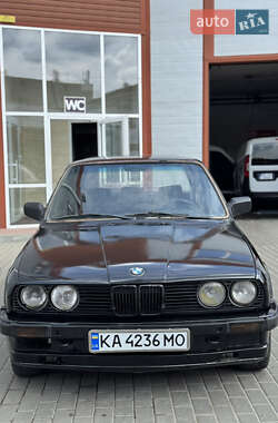 Седан BMW 3 Series 1987 в 