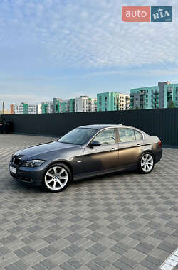 Седан BMW 3 Series 2005 в Києві