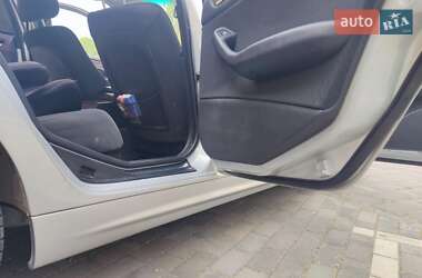 Седан BMW 3 Series 1999 в Береговому