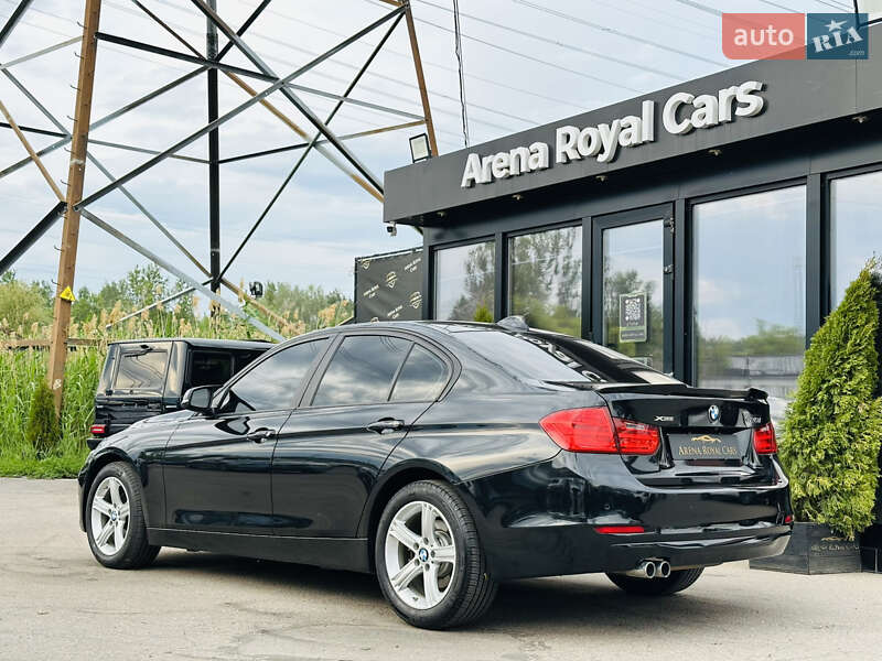Седан BMW 3 Series 2014 в Харкові