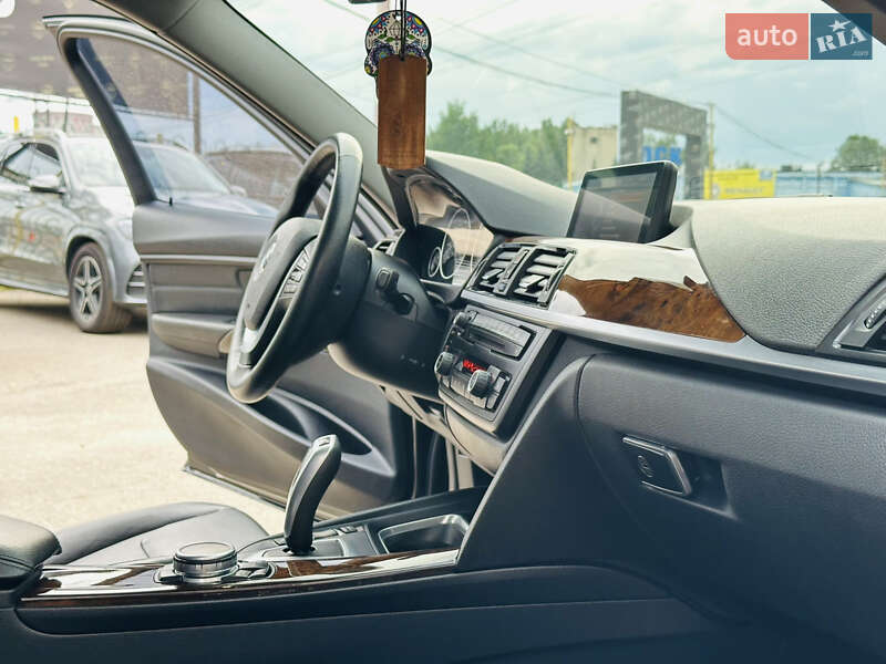 Седан BMW 3 Series 2014 в Харкові