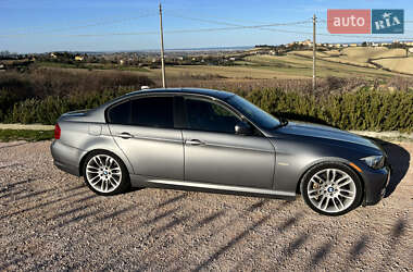 Седан BMW 3 Series 2011 в 