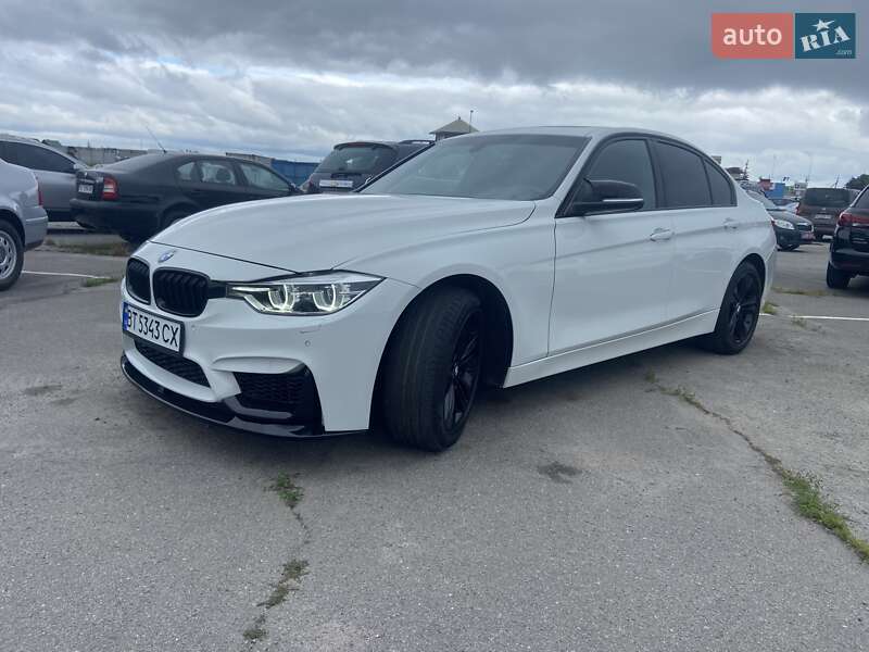 Седан BMW 3 Series 2017 в 