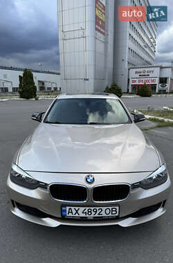 Седан BMW 3 Series 2014 в Харькове