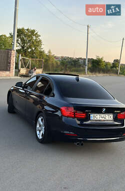 Седан BMW 3 Series 2013 в 