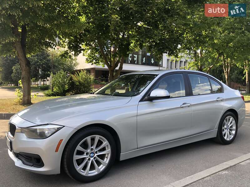 Седан BMW 3 Series 2016 в Вінниці