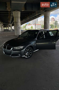 Універсал BMW 3 Series 2010 в Києві