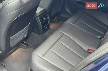 Седан BMW 3 Series 2021 в 