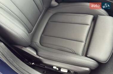 Седан BMW 3 Series 2021 в 