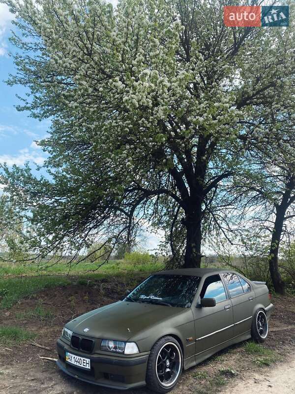 Седан BMW 3 Series 1996 в 