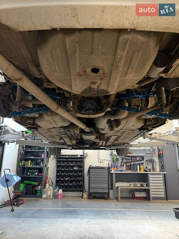 Седан BMW 3 Series 1999 в Киеве