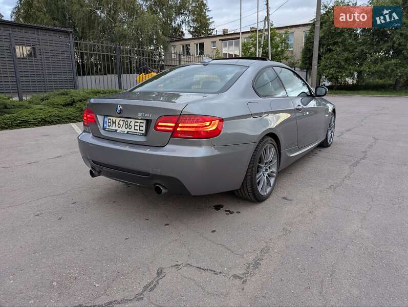 Купе BMW 3 Series 2010 в Киеве фото 9 Купе BMW 3 Series 2010 в Киеве