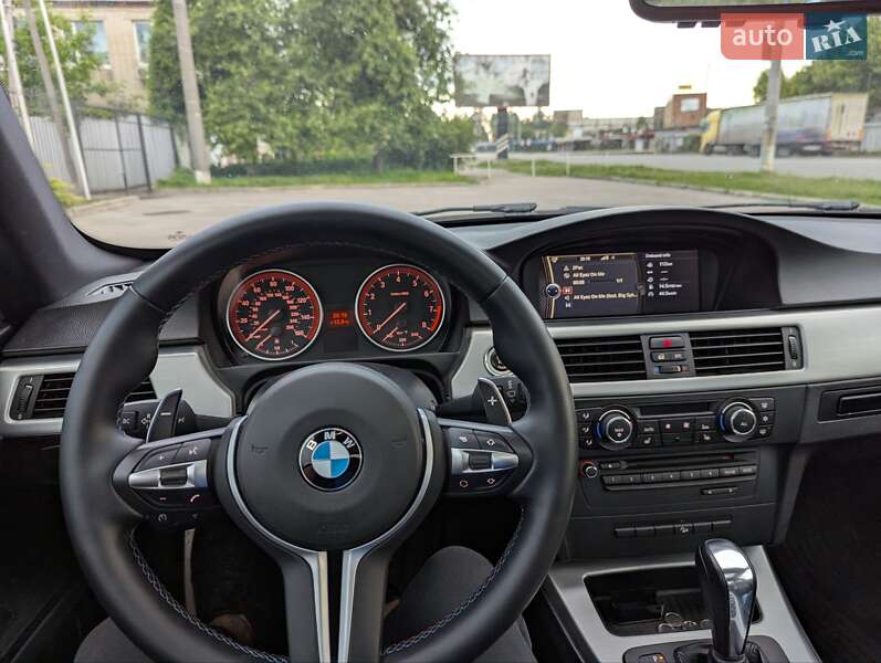 Купе BMW 3 Series 2010 в Киеве фото 19 Купе BMW 3 Series 2010 в Киеве