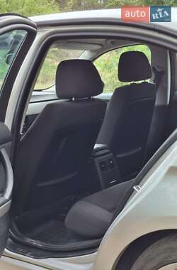Седан BMW 3 Series 2007 в 