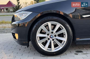 Универсал BMW 3 Series 2009 в 