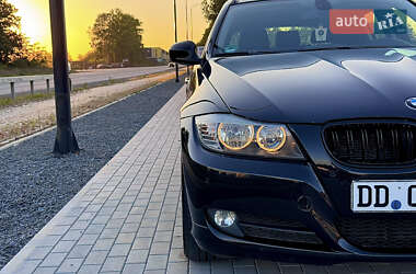 Универсал BMW 3 Series 2009 в 