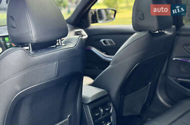 Седан BMW 3 Series 2019 в 