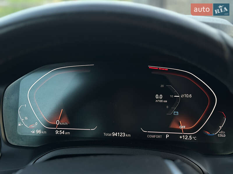 Седан BMW 3 Series 2019 в Львові