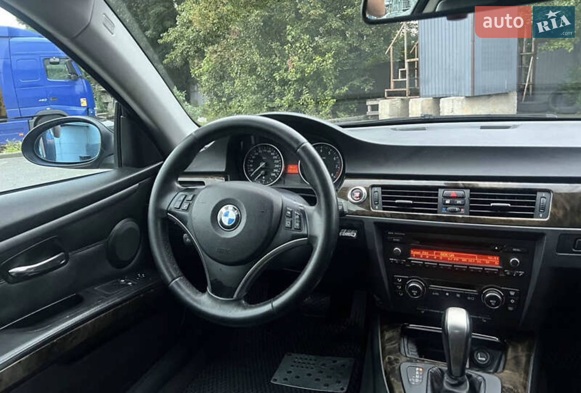 BMW 3 Series 2006 VIN WBAWC31040PW91121 фото оголошення 13 з 22