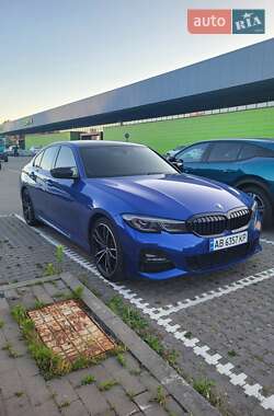 Седан BMW 3 Series 2022 в Києві
