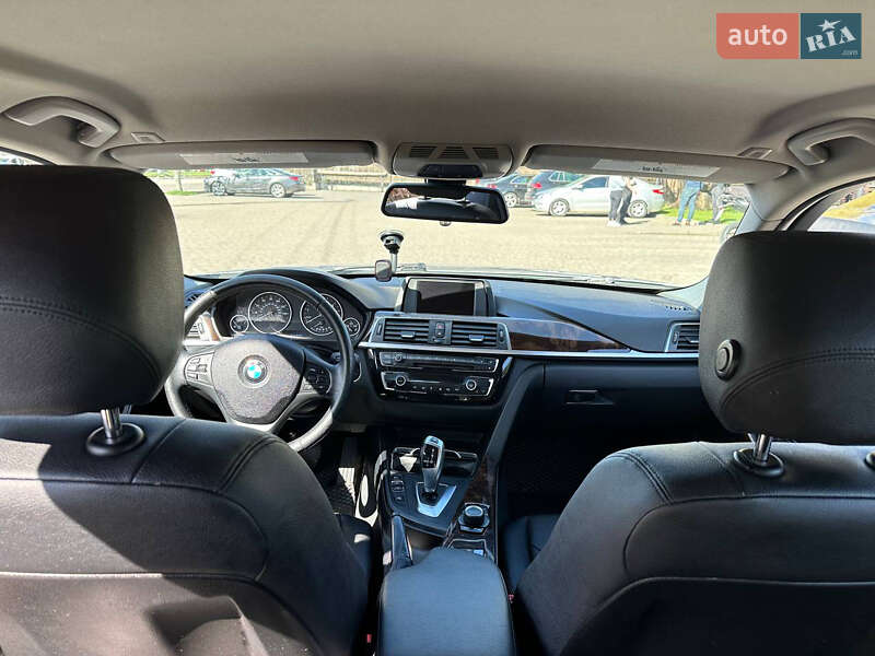 Седан BMW 3 Series 2016 в Івано-Франківську