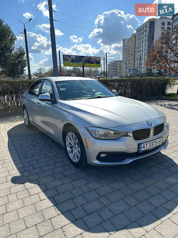 Седан BMW 3 Series 2016 в Івано-Франківську