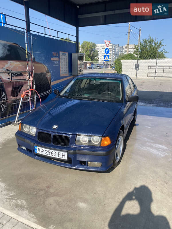 BMW 3 Series 1992