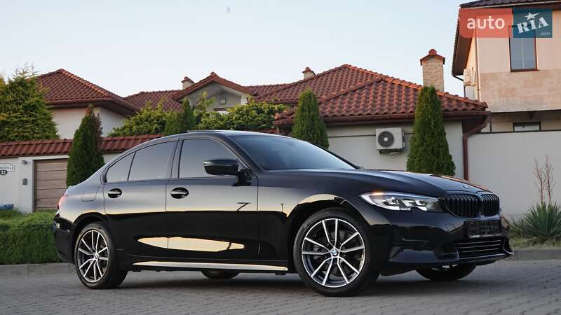 Седан BMW 3 Series 2019 в Одесі
