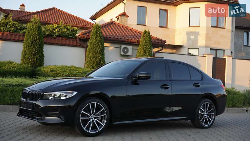 Седан BMW 3 Series 2019 в Одесі