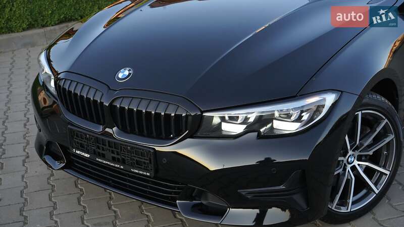 Седан BMW 3 Series 2019 в Одесі