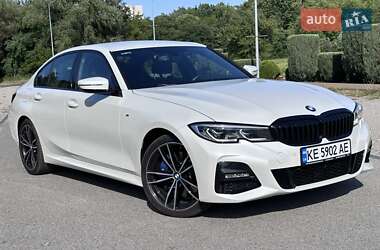 Седан BMW 3 Series 2022 в Днепре