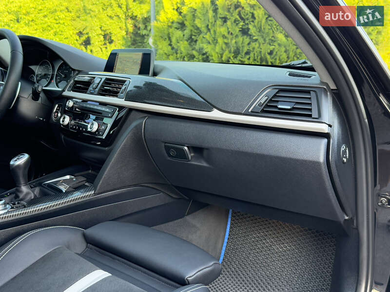Універсал BMW 3 Series 2015 в Дрогобичі