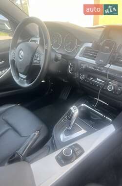 Седан BMW 3 Series 2013 в 