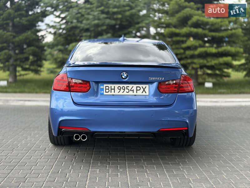 Седан BMW 3 Series 2015 в Одесі
