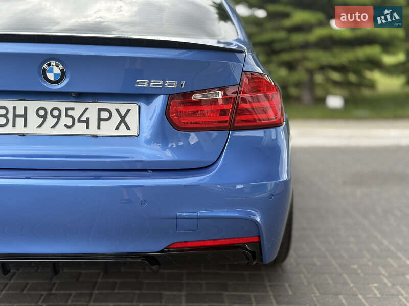 Седан BMW 3 Series 2015 в Одесі