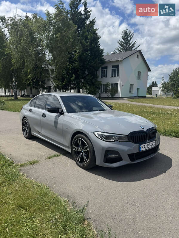 BMW 3 Series 2022