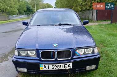 Седан BMW 3 Series 1993 в Лысянке