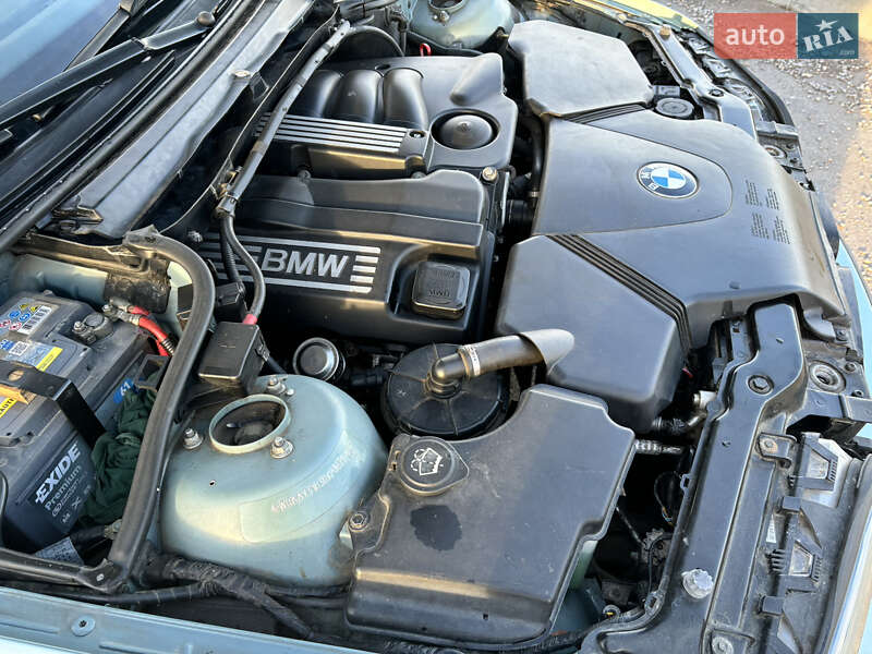 Седан BMW 3 Series 2002 в Виннице фото 27 Седан BMW 3 Series 2002 в Виннице