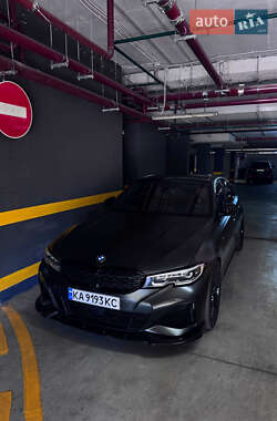 Седан BMW 3 Series 2020 в Києві